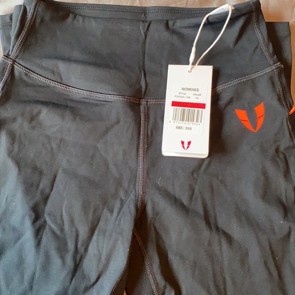 Honey peach vital leggings (tags on) - Picture 3 of 3